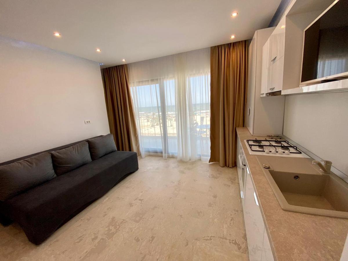 Năvodari Apartament Ella Front View מראה חיצוני תמונה