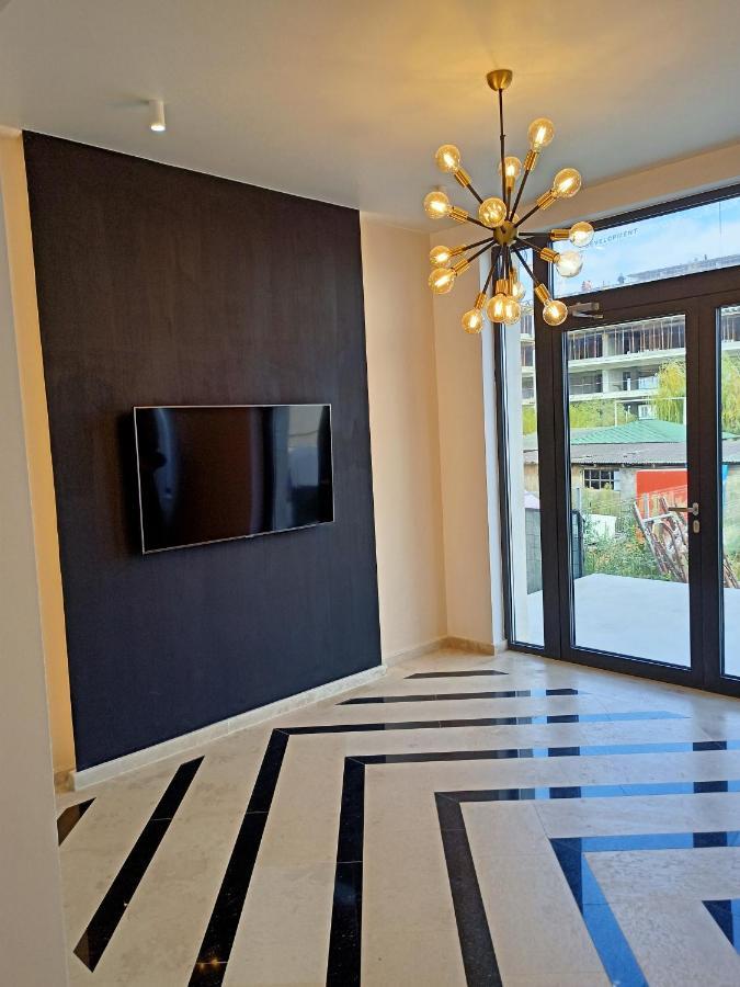 Năvodari Apartament Ella Front View מראה חיצוני תמונה