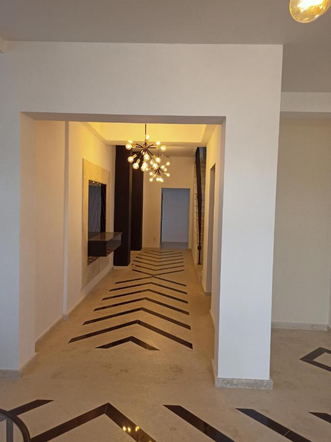 Năvodari Apartament Ella Front View מראה חיצוני תמונה